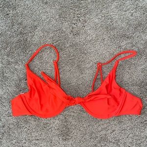 Underwire bikini top